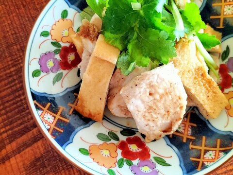 油揚げと豚肉のだし三つ葉風味♪